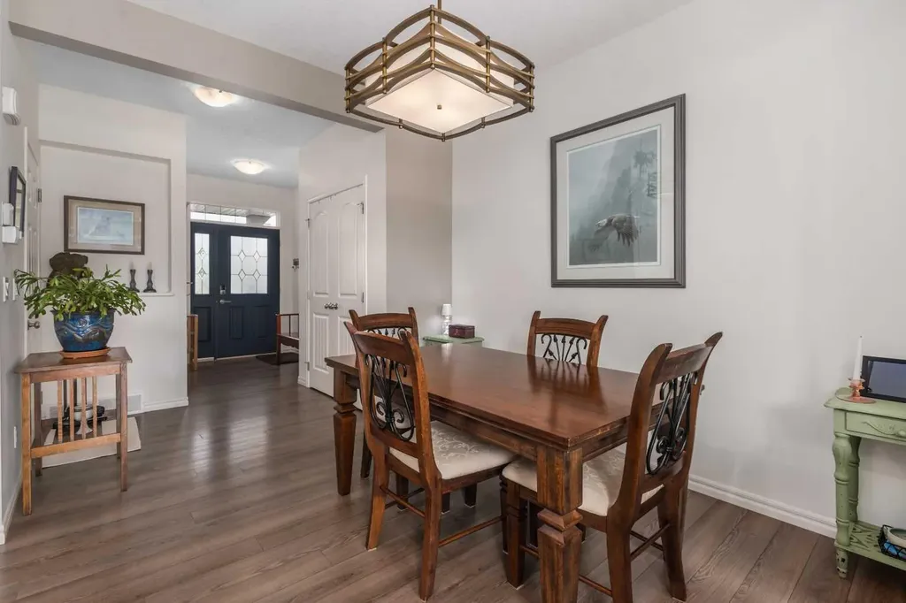 390 River Heights Crescent Cochrane AB T4C 0T9