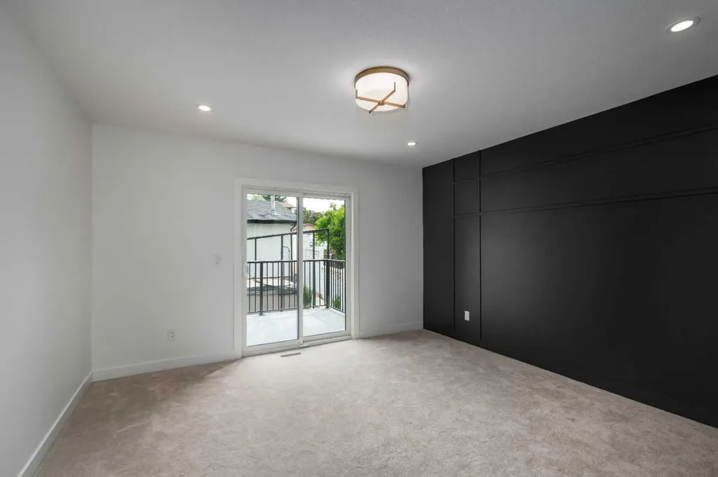 312 Queensland Road SE Calgary AB T2J 3S6