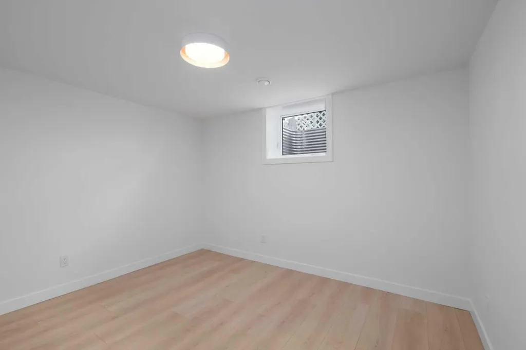 312 Queensland Road SE Calgary AB T2J 3S6