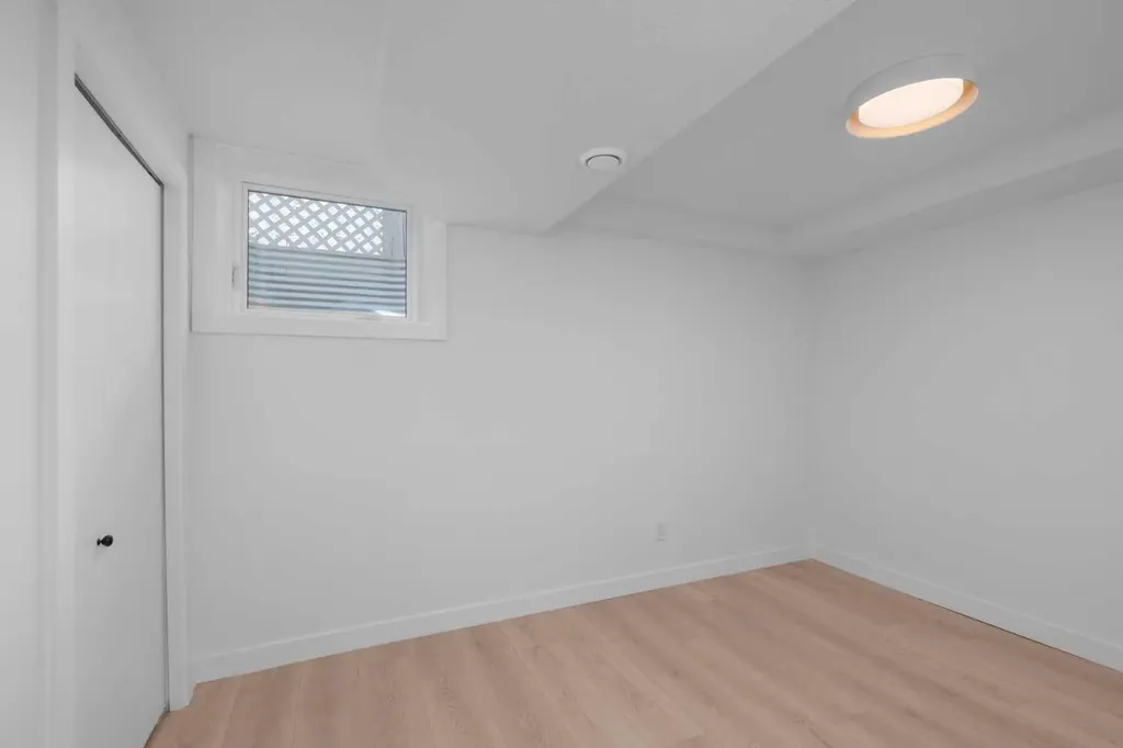 312 Queensland Road SE Calgary AB T2J 3S6