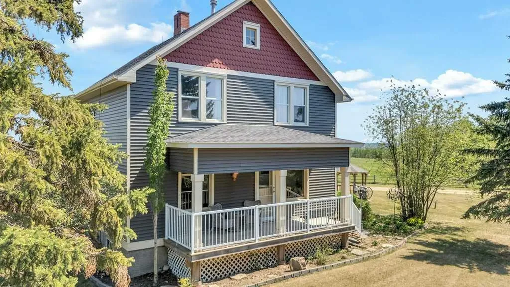 421011 Range Road 274 Rural Ponoka County AB T4J 1K3