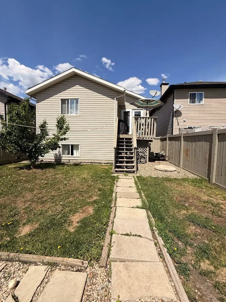 9137 94a Avenue Grande Prairie AB T8X 1V4