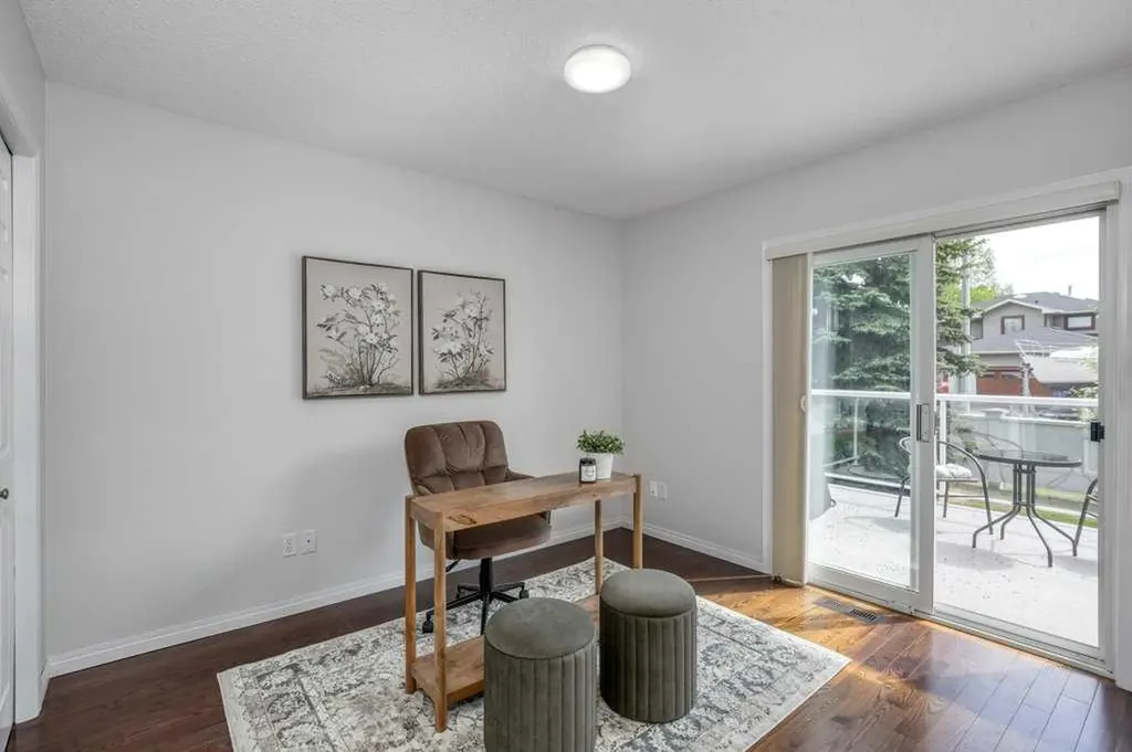 8 Riverview Circle Cochrane AB T4C1X1