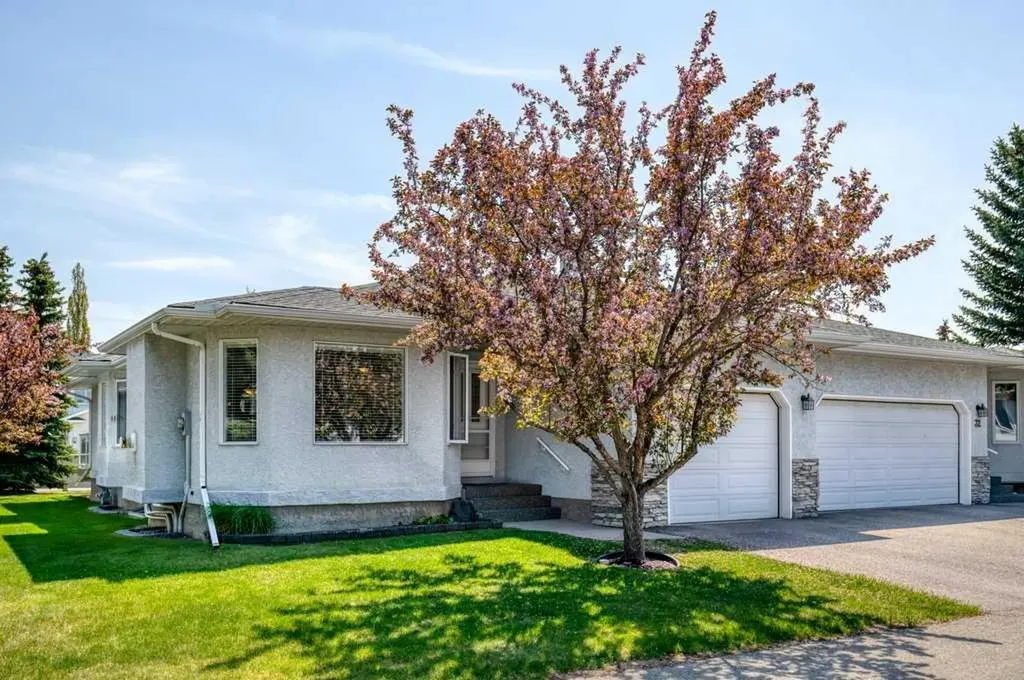 8 Riverview Circle Cochrane AB T4C1X1