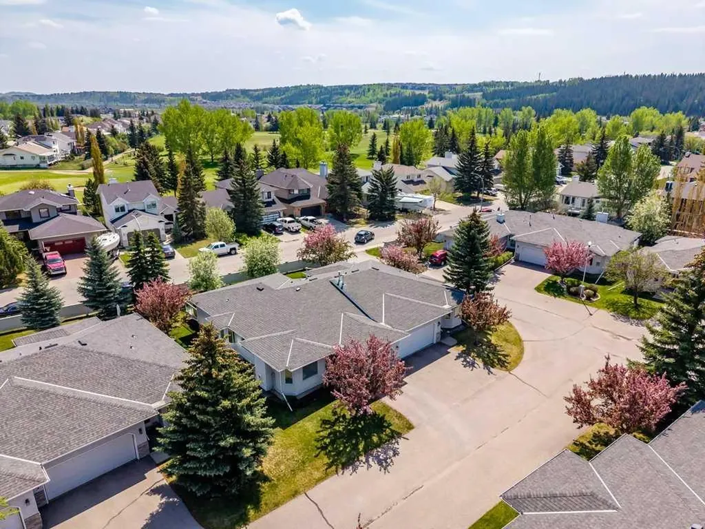 8 Riverview Circle Cochrane AB T4C1X1