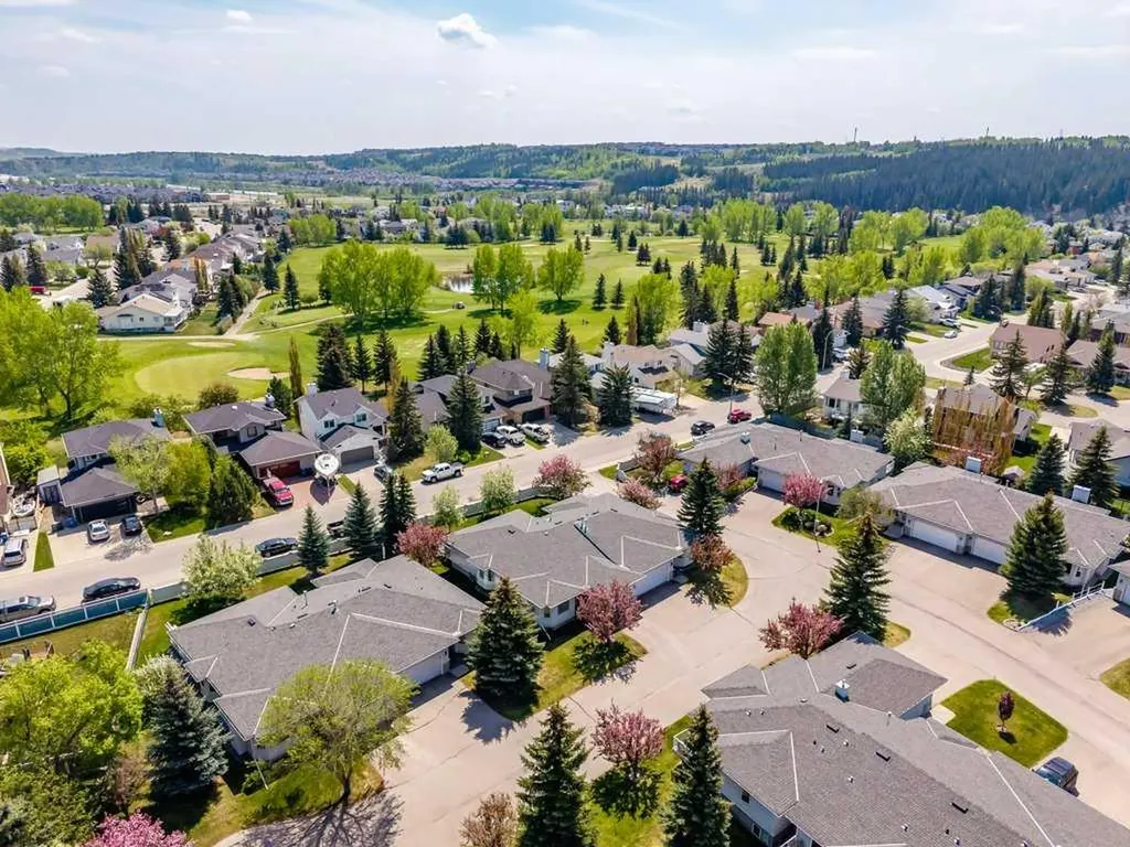8 Riverview Circle Cochrane AB T4C1X1