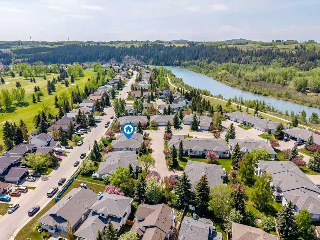 8 Riverview Circle Cochrane AB T4C1X1