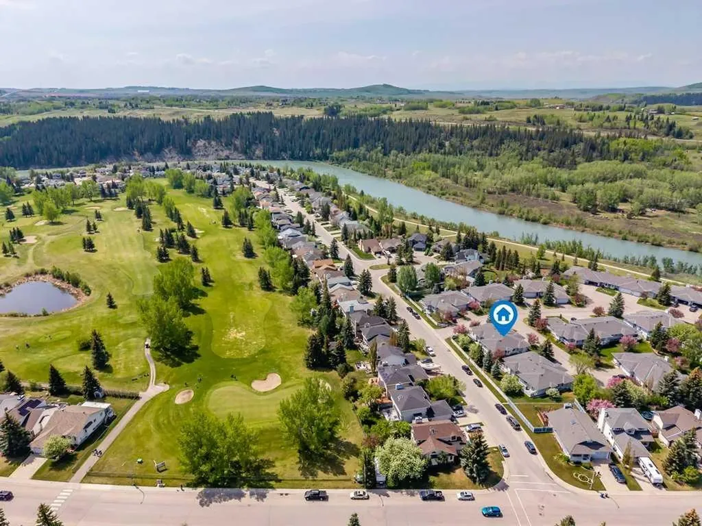 8 Riverview Circle Cochrane AB T4C1X1