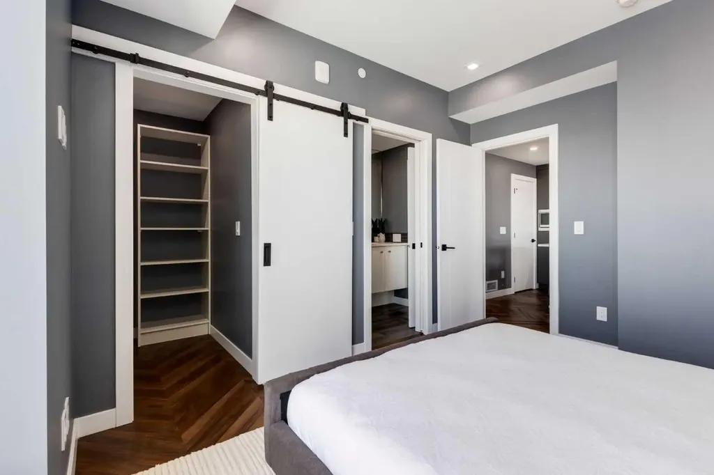 8445 Broadcast Avenue SW Calgary AB T3H 6B6