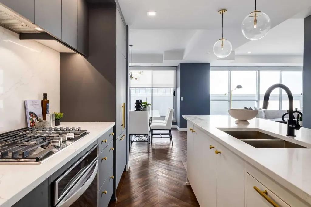 8445 Broadcast Avenue SW Calgary AB T3H 6B6