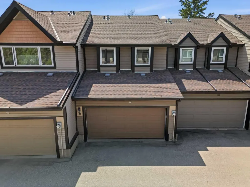 12625 24 Street SW Calgary AB T2W 4B1