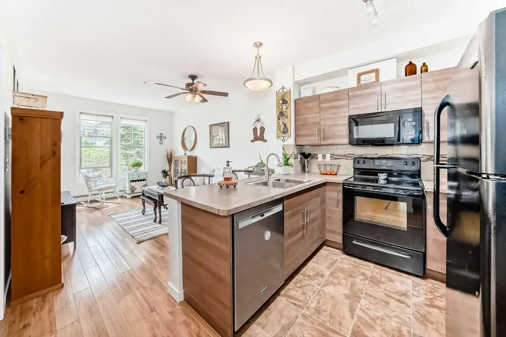 207 Sunset Drive Cochrane AB T4C 0H7