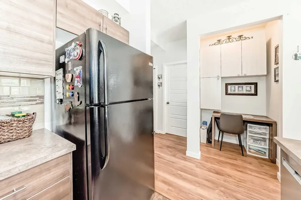 207 Sunset Drive Cochrane AB T4C 0H7