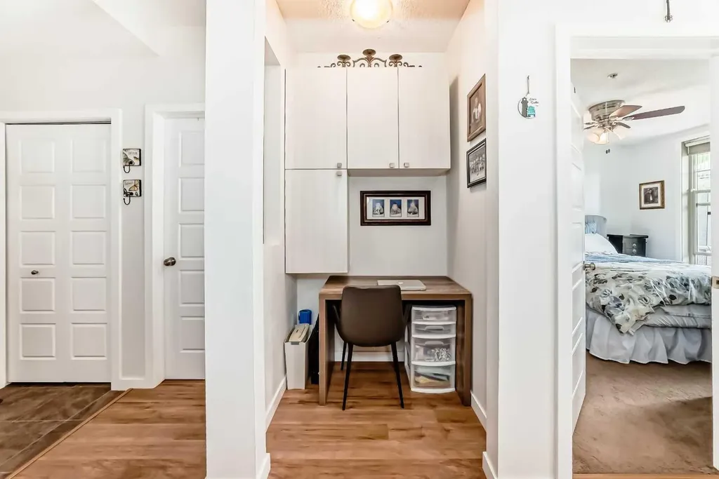 207 Sunset Drive Cochrane AB T4C 0H7