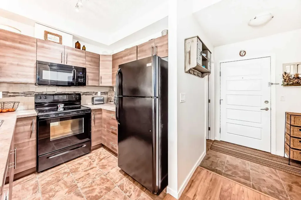 207 Sunset Drive Cochrane AB T4C 0H7