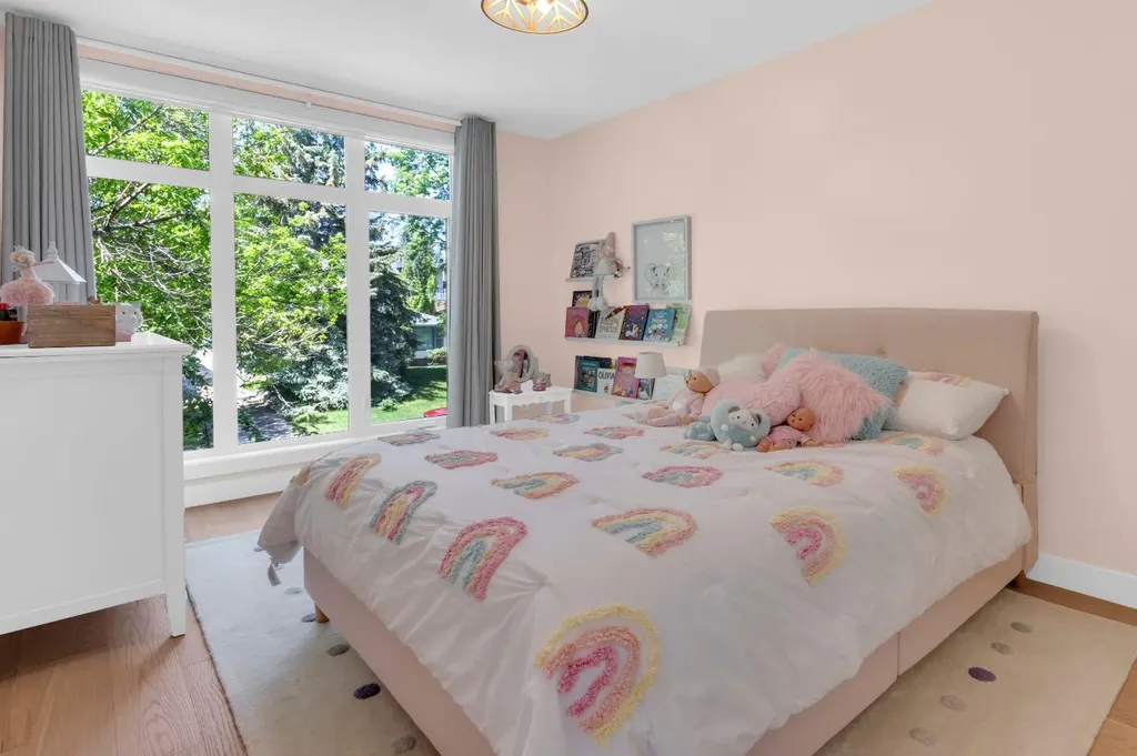 4204 16a Street SW Calgary AB T2T 4L4