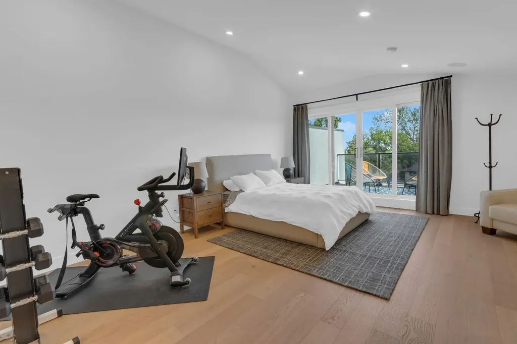 4204 16a Street SW Calgary AB T2T 4L4
