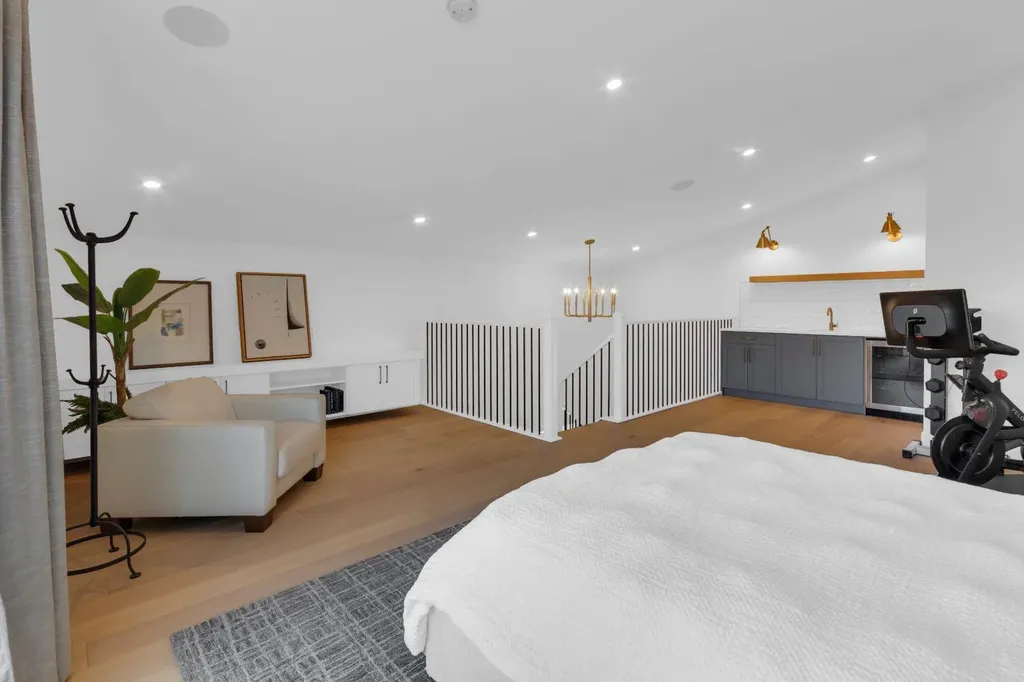 4204 16a Street SW Calgary AB T2T 4L4