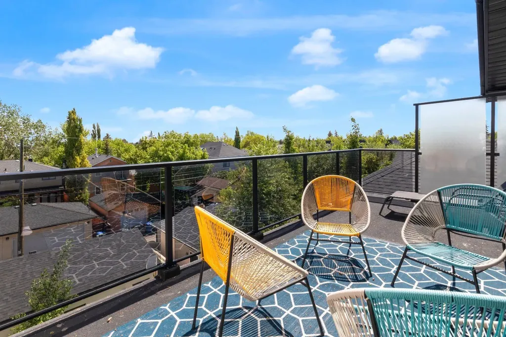 4204 16a Street SW Calgary AB T2T 4L4