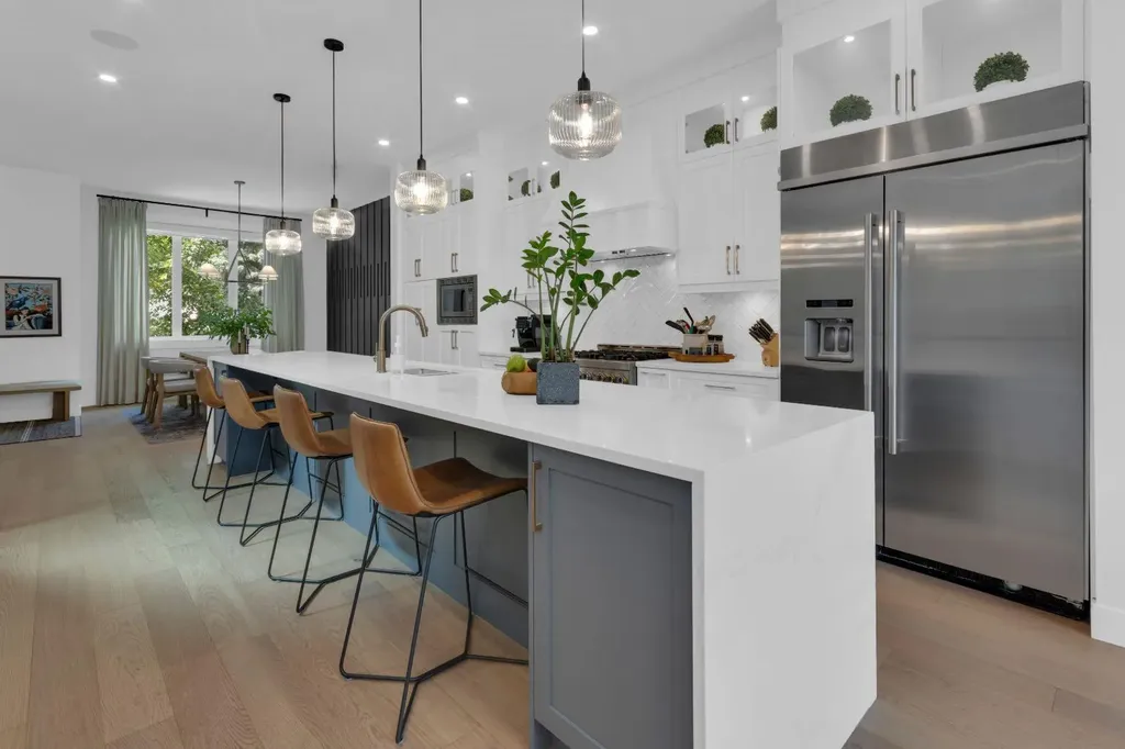 4204 16a Street SW Calgary AB T2T 4L4