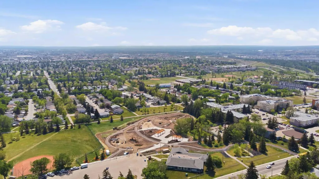 1948 Cottonwood Crescent SE Calgary AB T2B 1P6