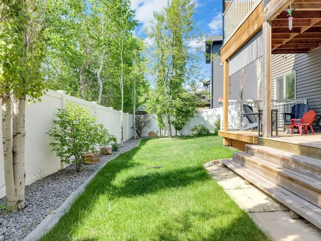 17 Mckelvey Close Blackfalds AB T4M 0B1