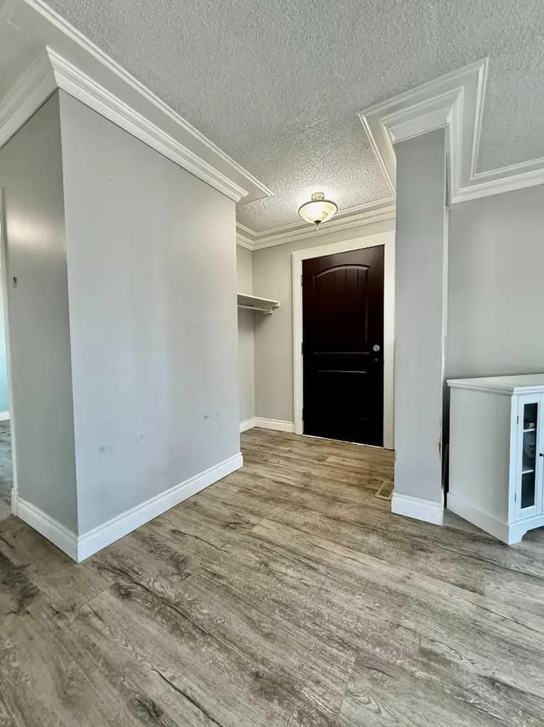 100 Silica Place Fort Mcmurray AB t9h2z8