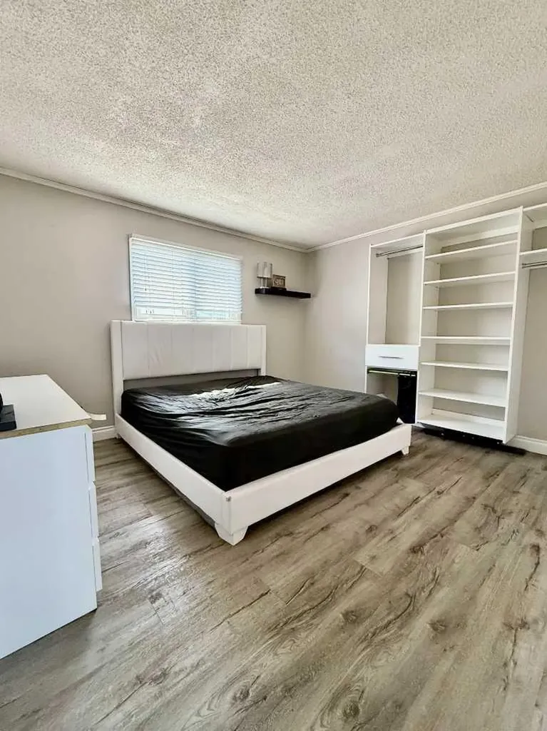 100 Silica Place Fort Mcmurray AB t9h2z8