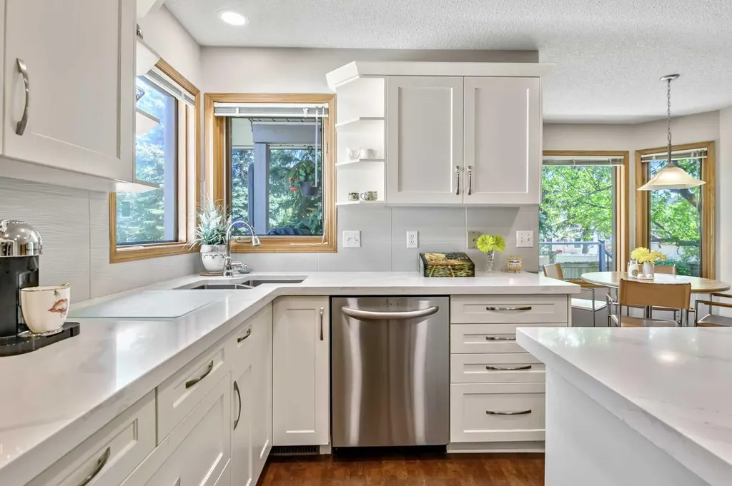 1483 Sunwood Road SE Calgary AB T2X2K5