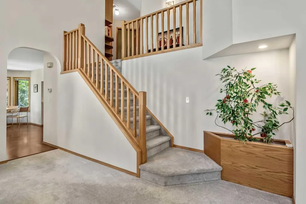 1483 Sunwood Road SE Calgary AB T2X2K5