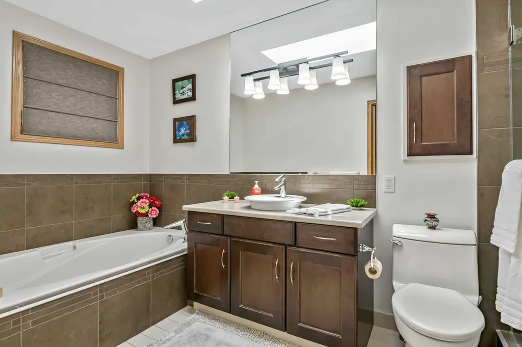 1483 Sunwood Road SE Calgary AB T2X2K5
