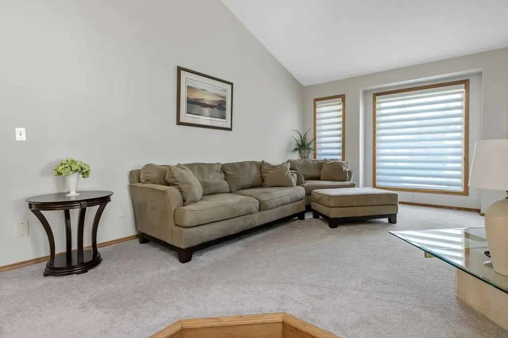 1483 Sunwood Road SE Calgary AB T2X2K5