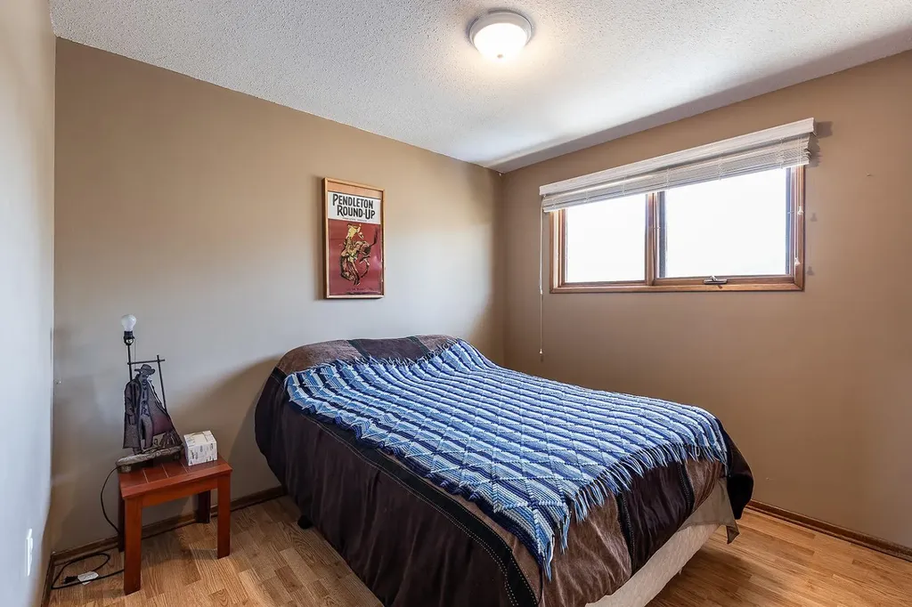 9 Rossmere Avenue SE Medicine Hat AB T1B2P4