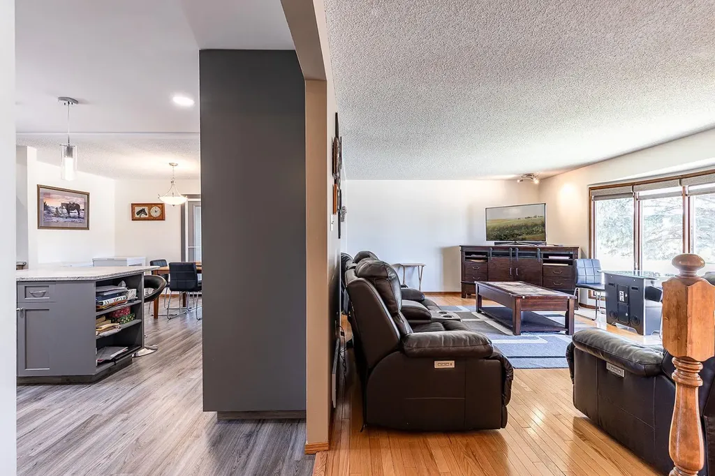 9 Rossmere Avenue SE Medicine Hat AB T1B2P4