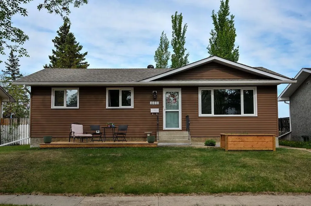4414 67 Street Camrose AB T4V 3B3