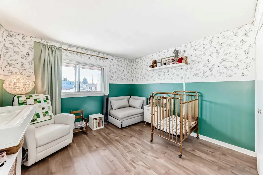 1305 Glenmore Trail SW Calgary AB T2V 4Y8
