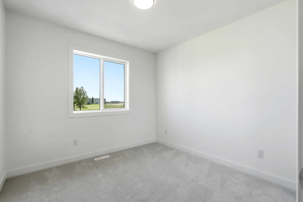 9993 Huxbury Drive NE Calgary AB T1X 0L4