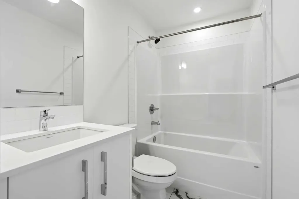 9993 Huxbury Drive NE Calgary AB T1X 0L4