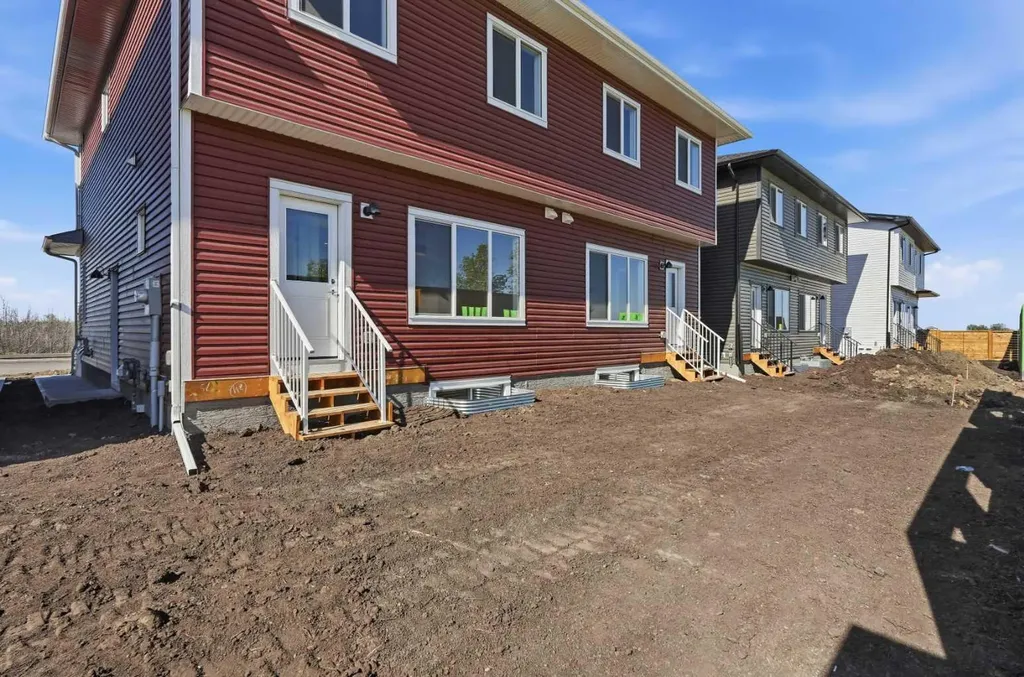 9993 Huxbury Drive NE Calgary AB T1X 0L4