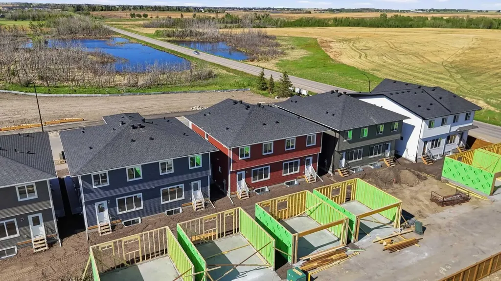 9993 Huxbury Drive NE Calgary AB T1X 0L4