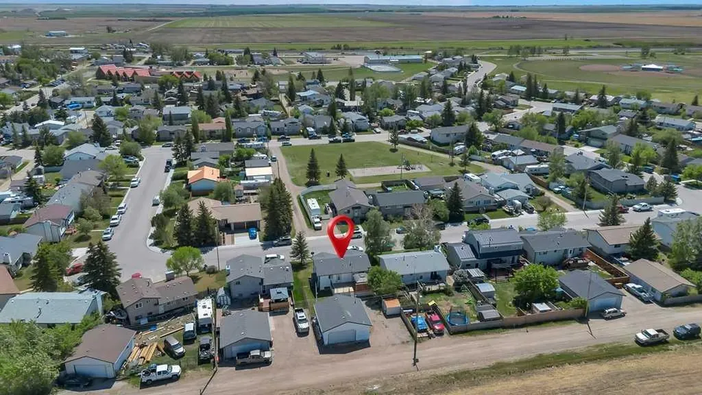 422 Cole Crescent Carseland AB T0J 0M0