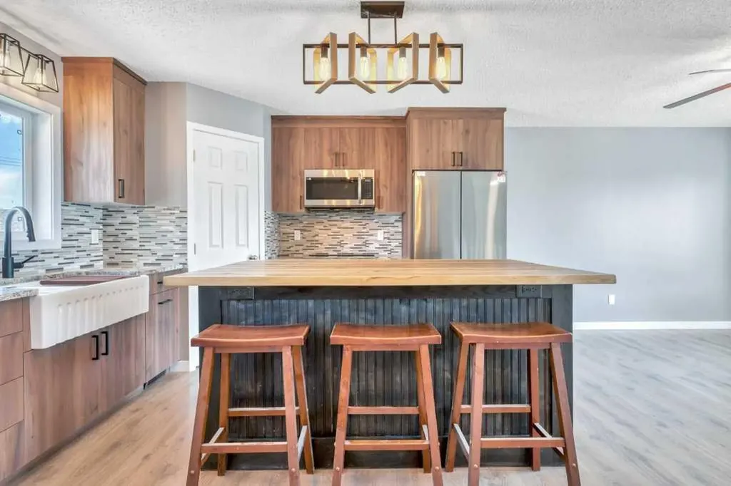 422 Cole Crescent Carseland AB T0J 0M0