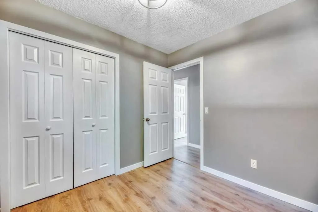 422 Cole Crescent Carseland AB T0J 0M0