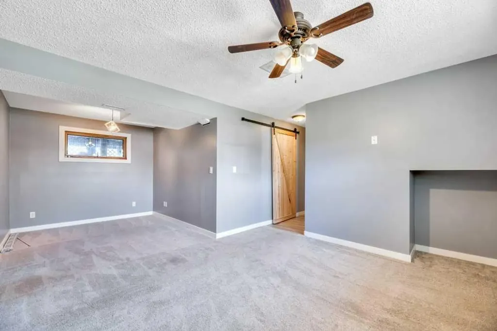 422 Cole Crescent Carseland AB T0J 0M0