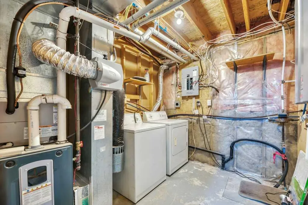 422 Cole Crescent Carseland AB T0J 0M0