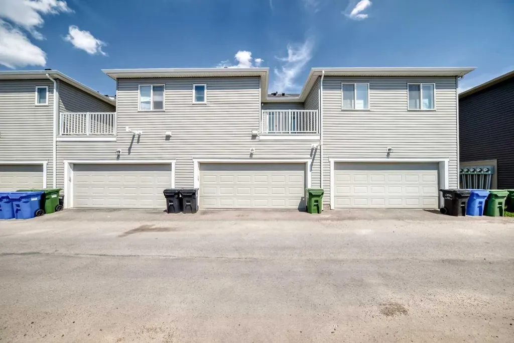 1387 148 Avenue NW Calgary AB T3P 1W2