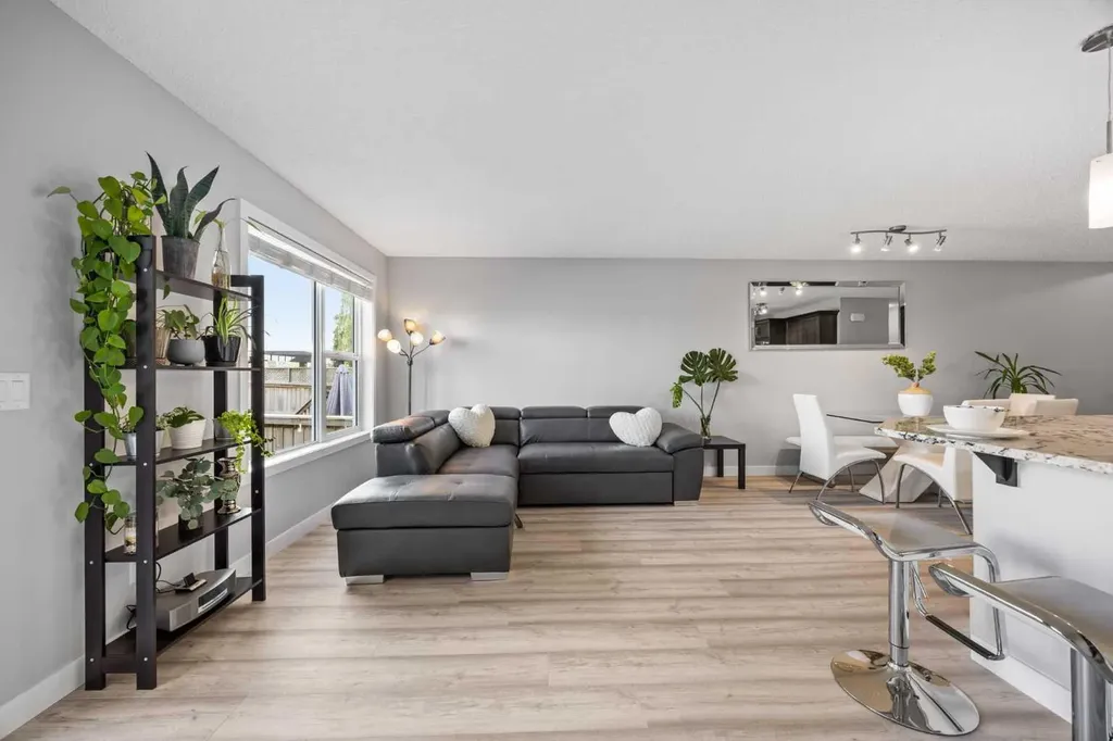 249 Auburn Meadows Place SE Calgary AB T3M 2H6