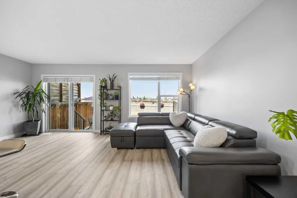 249 Auburn Meadows Place SE Calgary AB T3M 2H6
