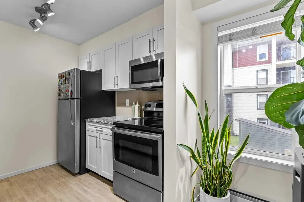 81 Legacy Boulevard SE Calgary AB T2X 2B9