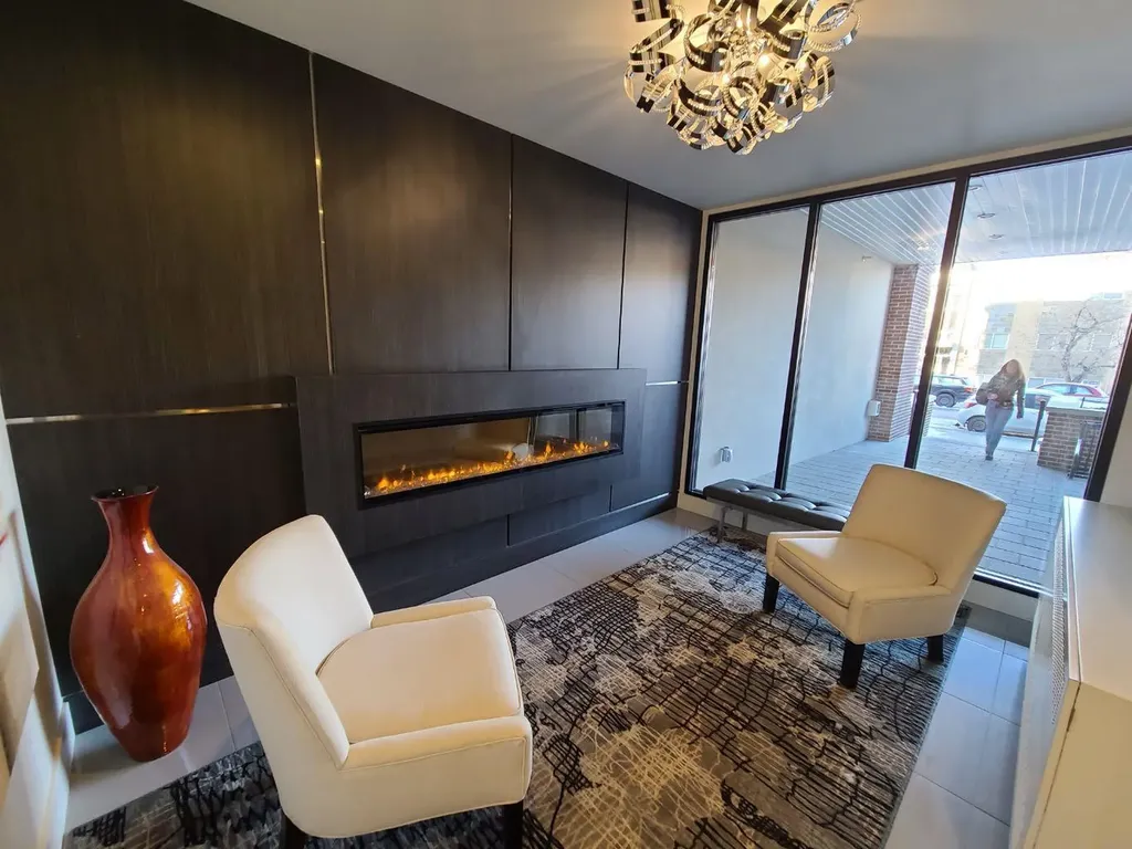 317 22 Avenue SW Calgary AB T2S 3H6